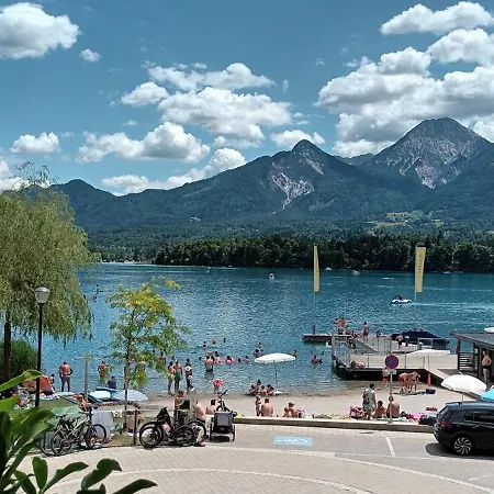 Kaerntner Seenland Apartamento *